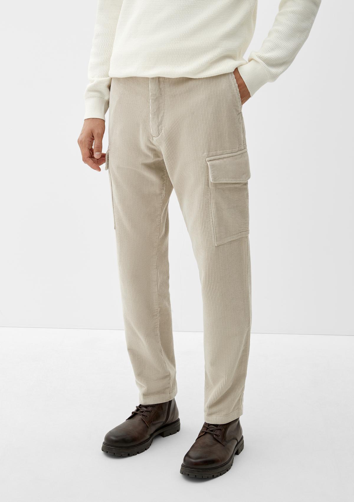 s.Oliver Relaxed : pantalon en velours côtelé à poches cargo