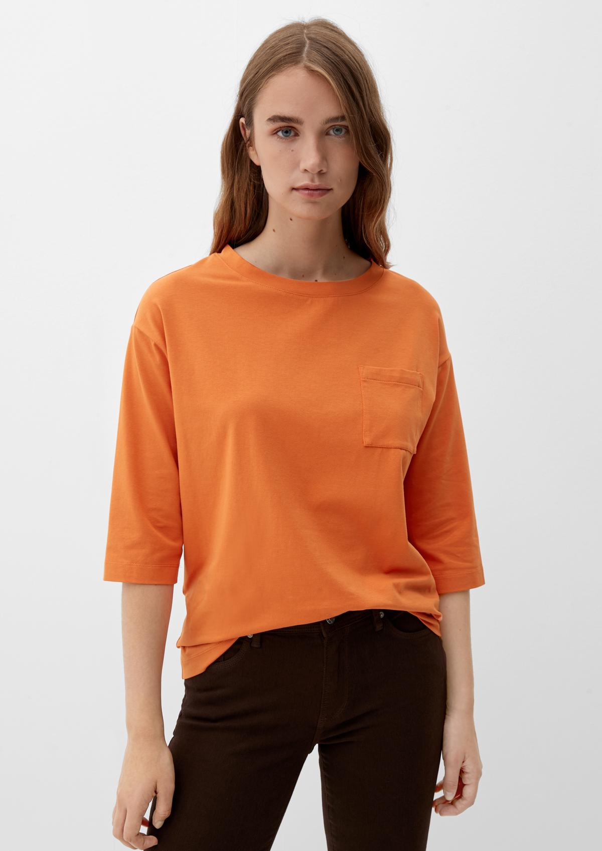 T-shirt with a breast pocket - orange