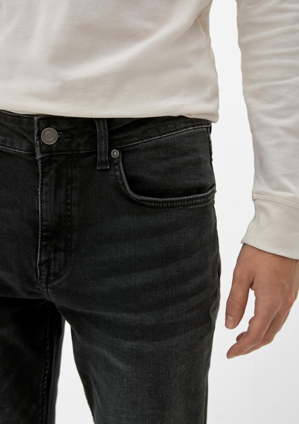 s.Oliver Slim: rovné džínsy
