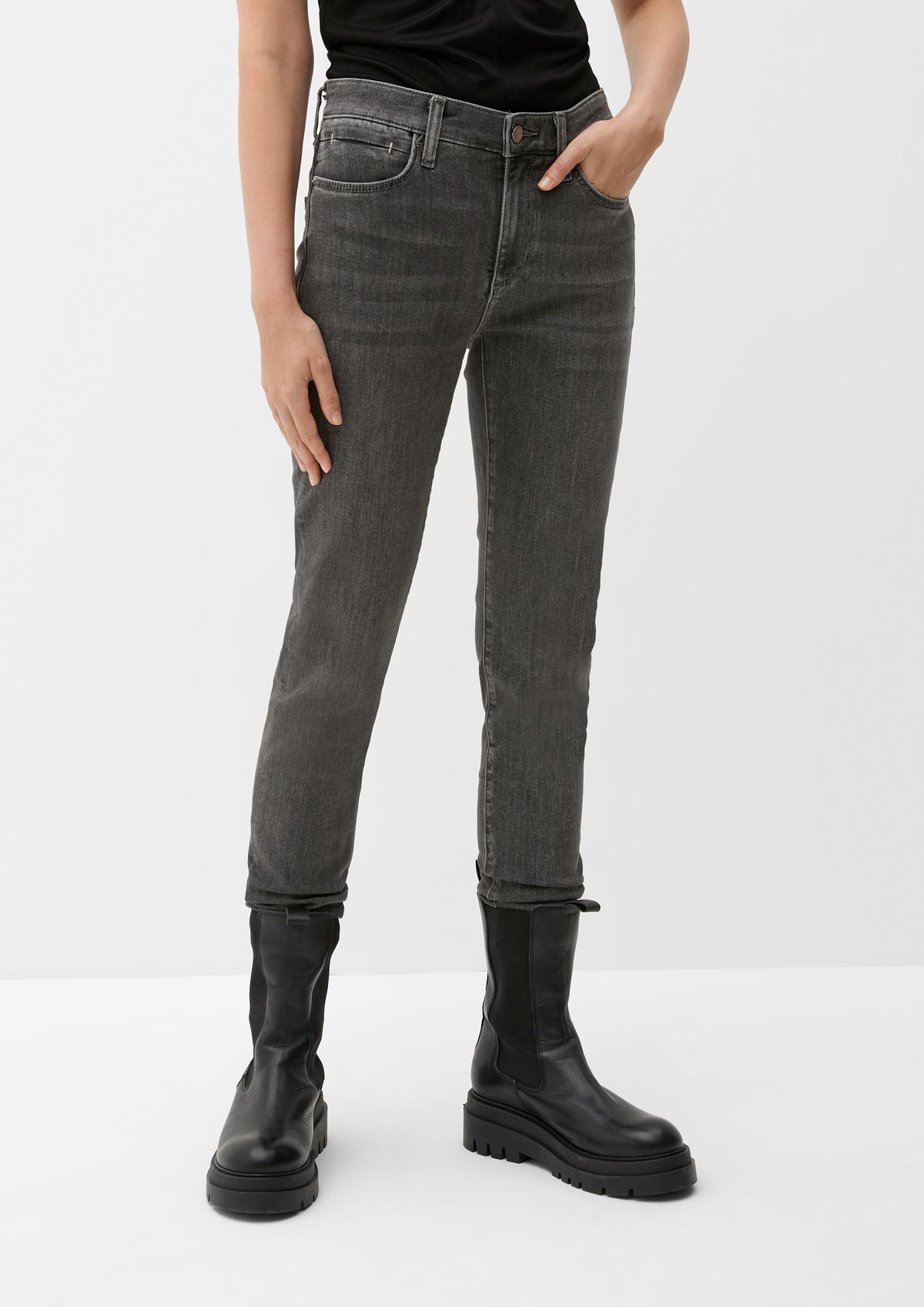 s.Oliver Slim: úzke strečové džínsy