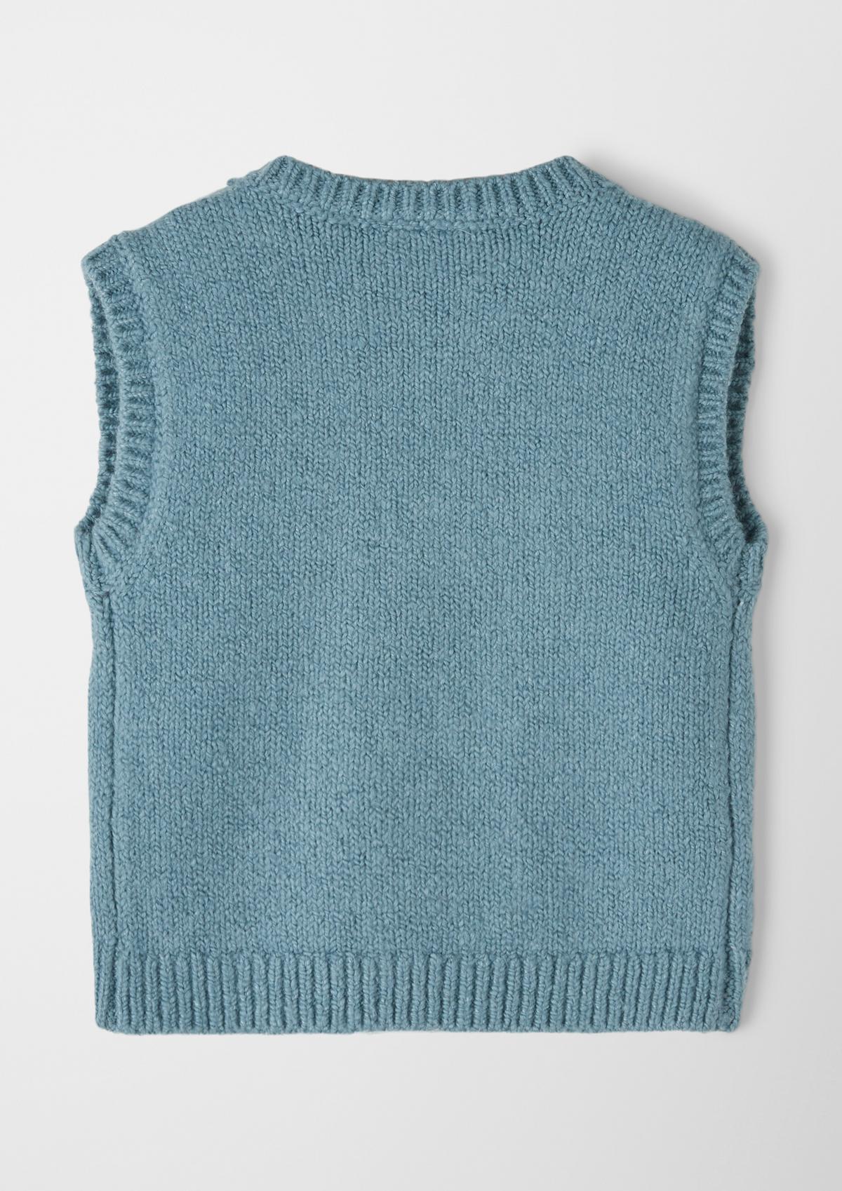 s.Oliver Sleeveless jumper with a knit pattern