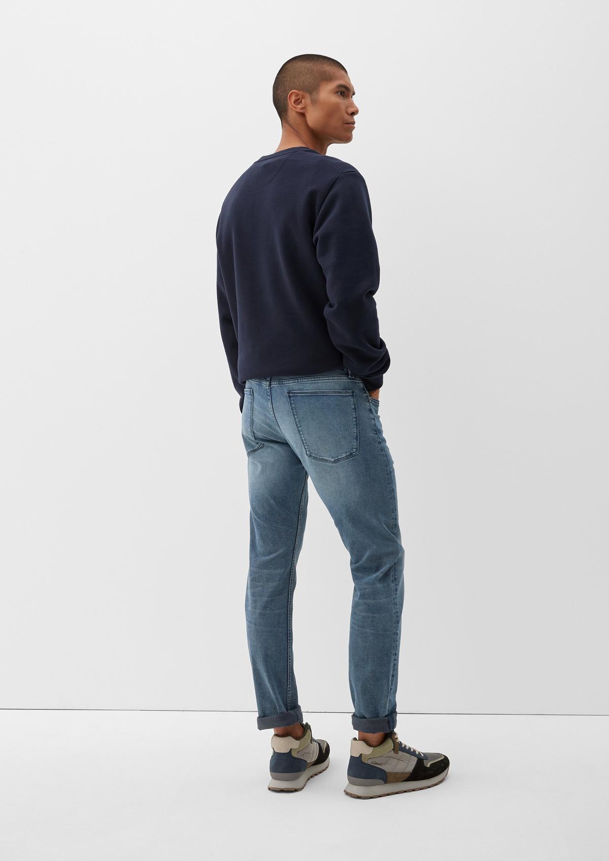s.Oliver Slim: seprané strečové džíny