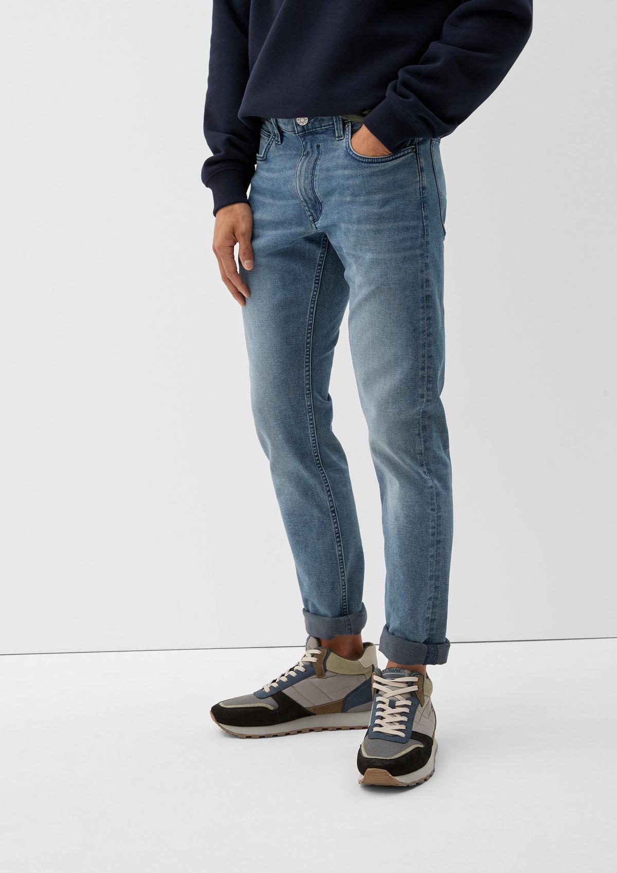 s.Oliver Slim fit: washed stretch jeans