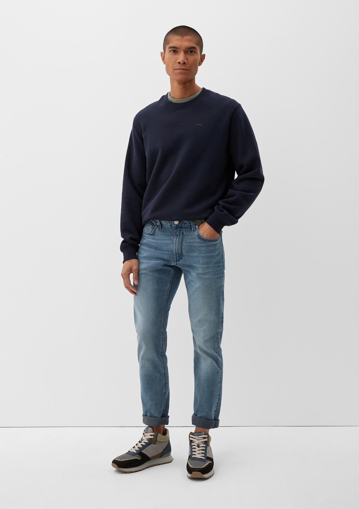 s.Oliver Slim: jeans met subtiele garment wash