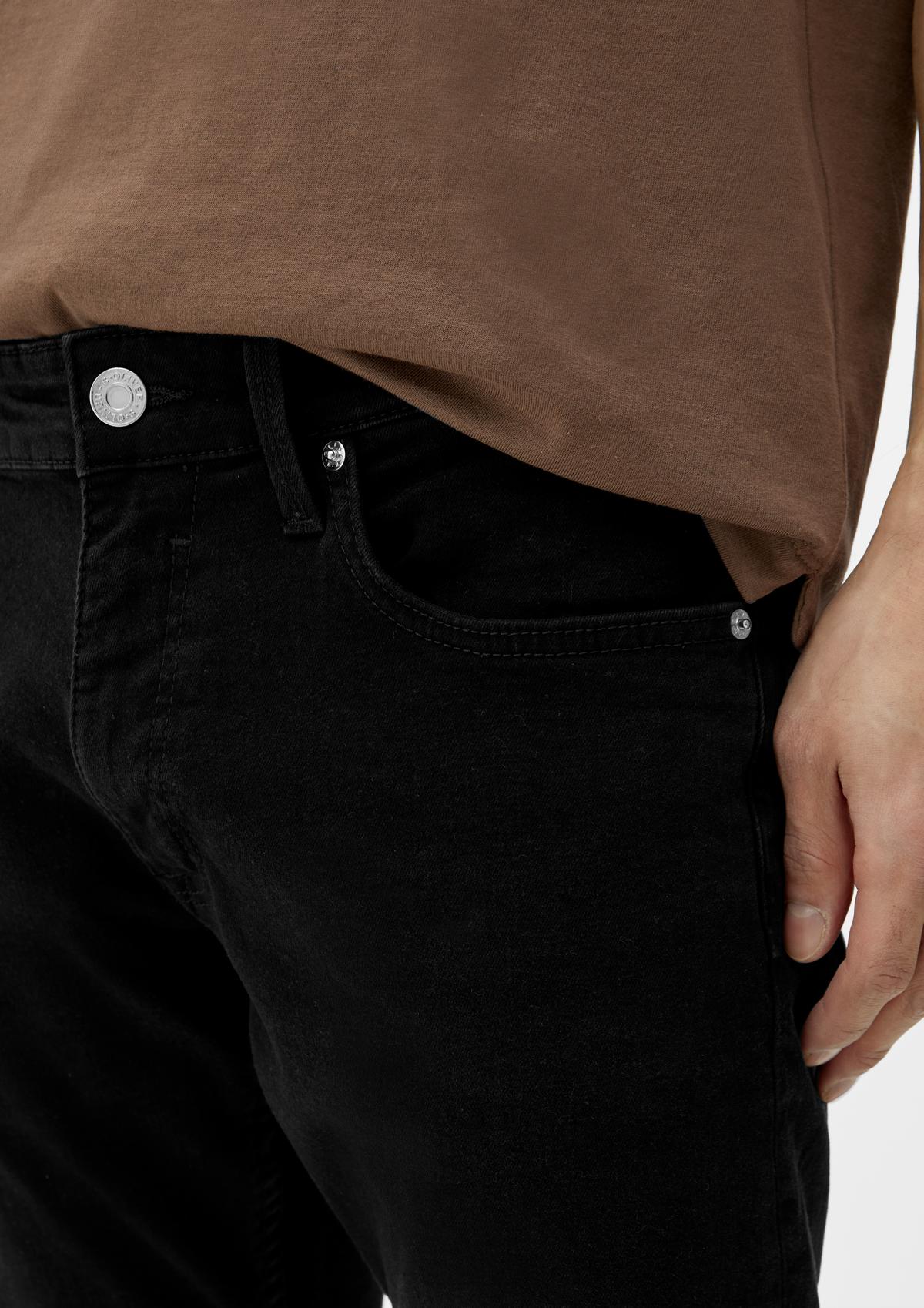 s.Oliver Slim: džíny s rovnými nohavicemi