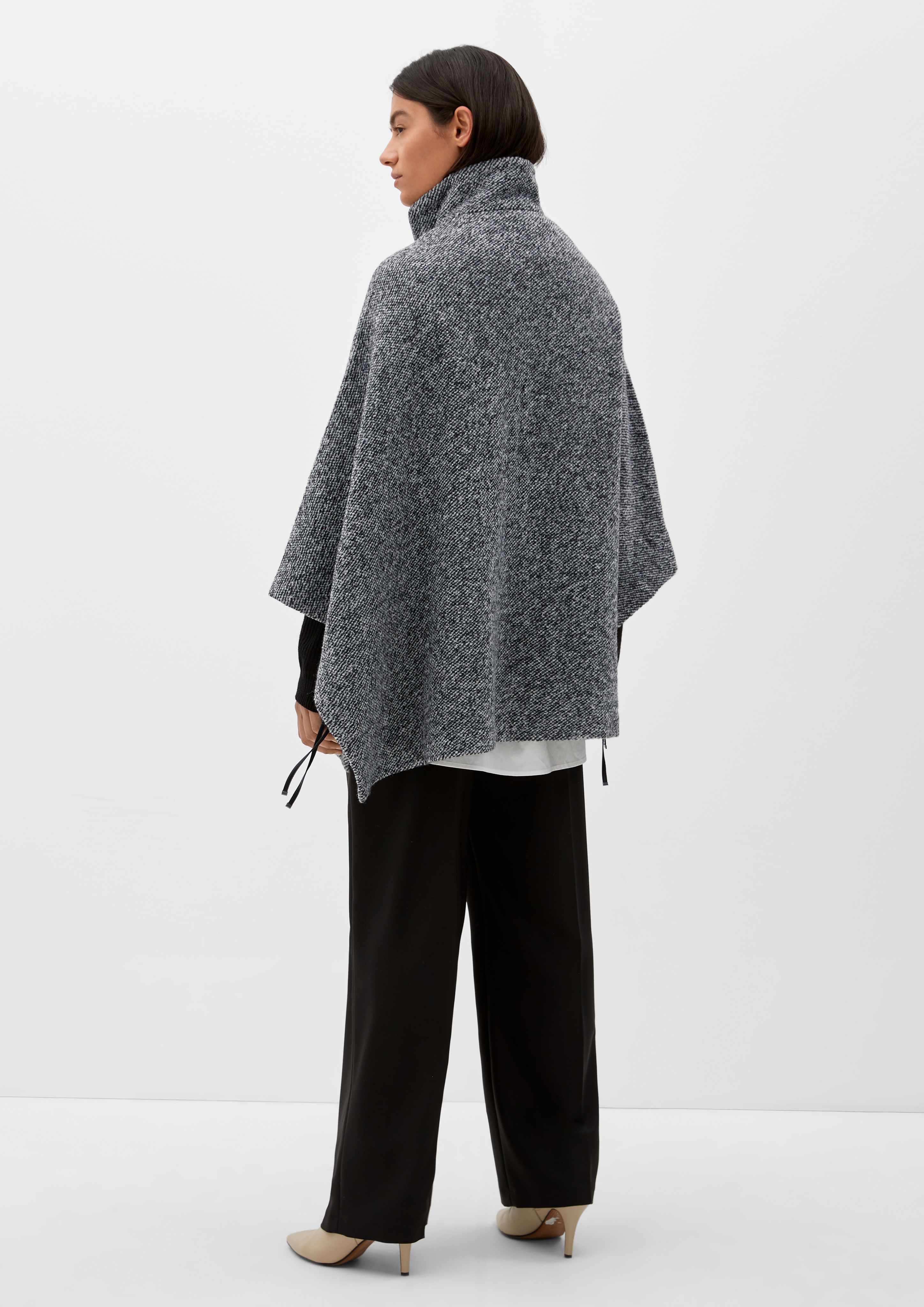 wool-blend-cape-black-s-oliver