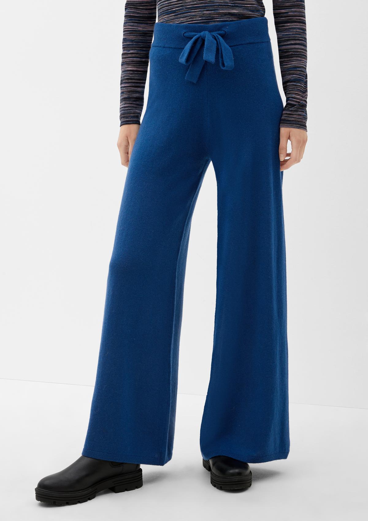 Knitted trousers with cashmere