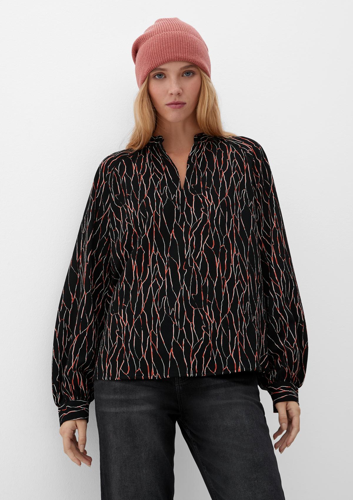 Bluse mit abstraktem Muster - schwarz | Blusen