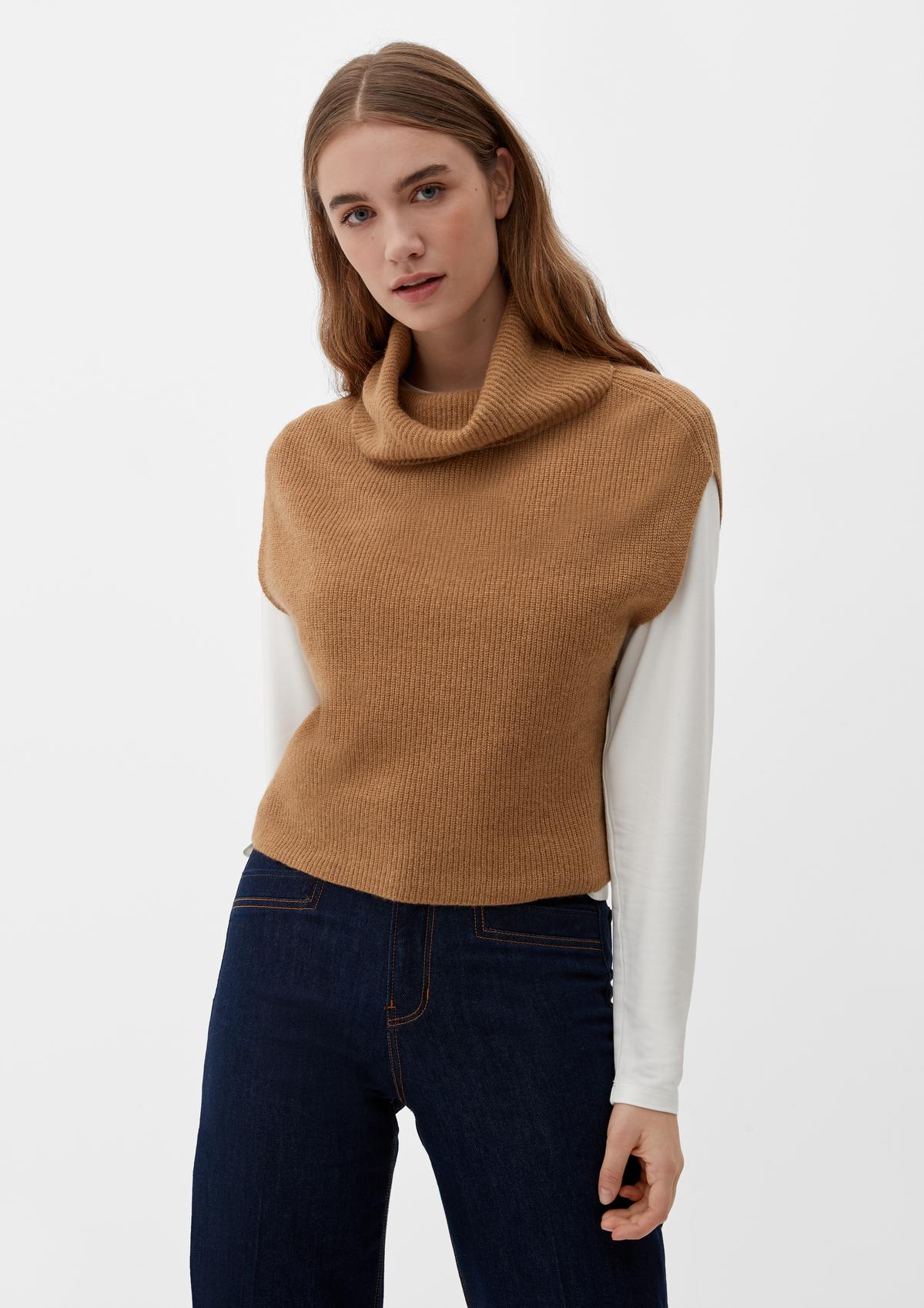 s.Oliver Sleeveless jumper with a shawl collar