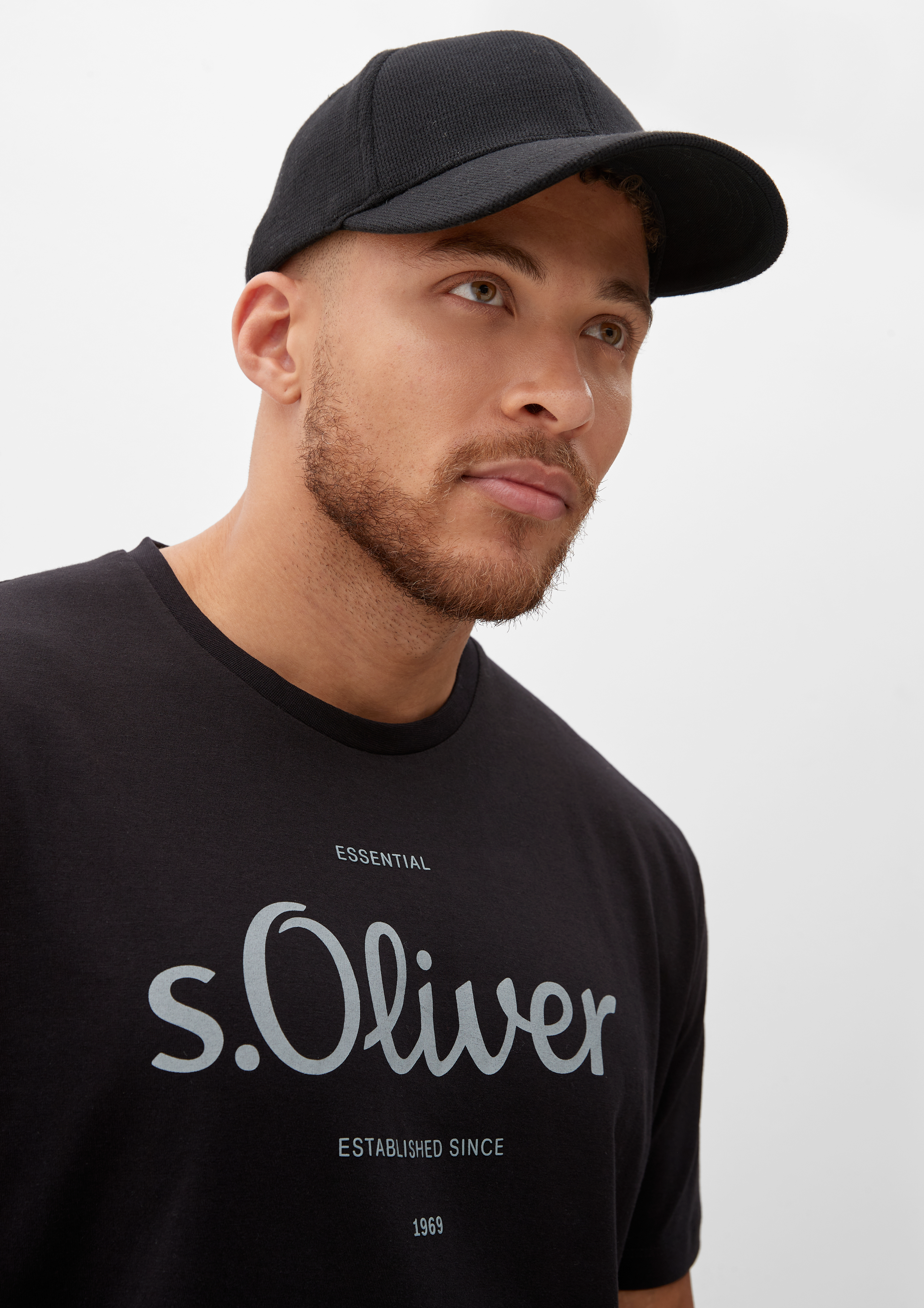 T-shirt in 99D1, 79D1 & 95D1