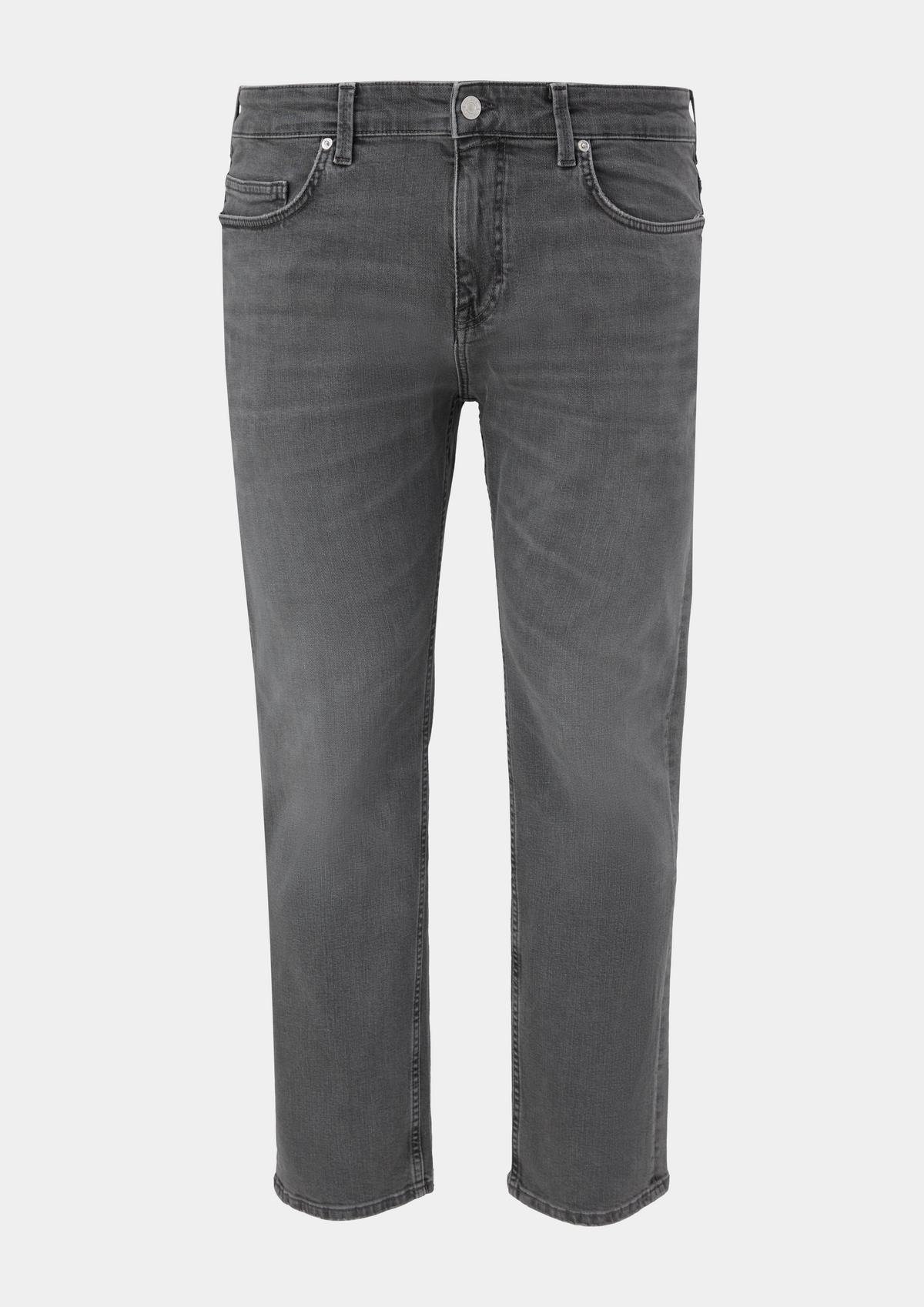 s.Oliver Jean Casby / coupe Relaxed Fit / taille mi-haute / Straight Leg