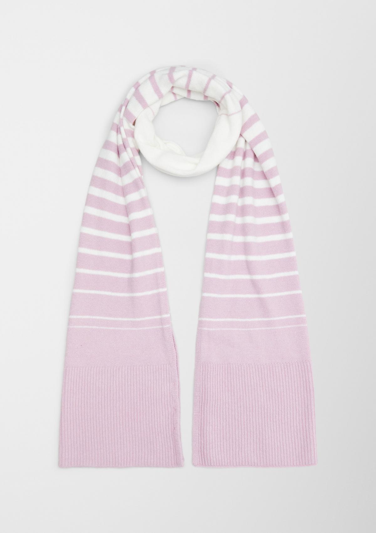 s.Oliver Knitted scarf