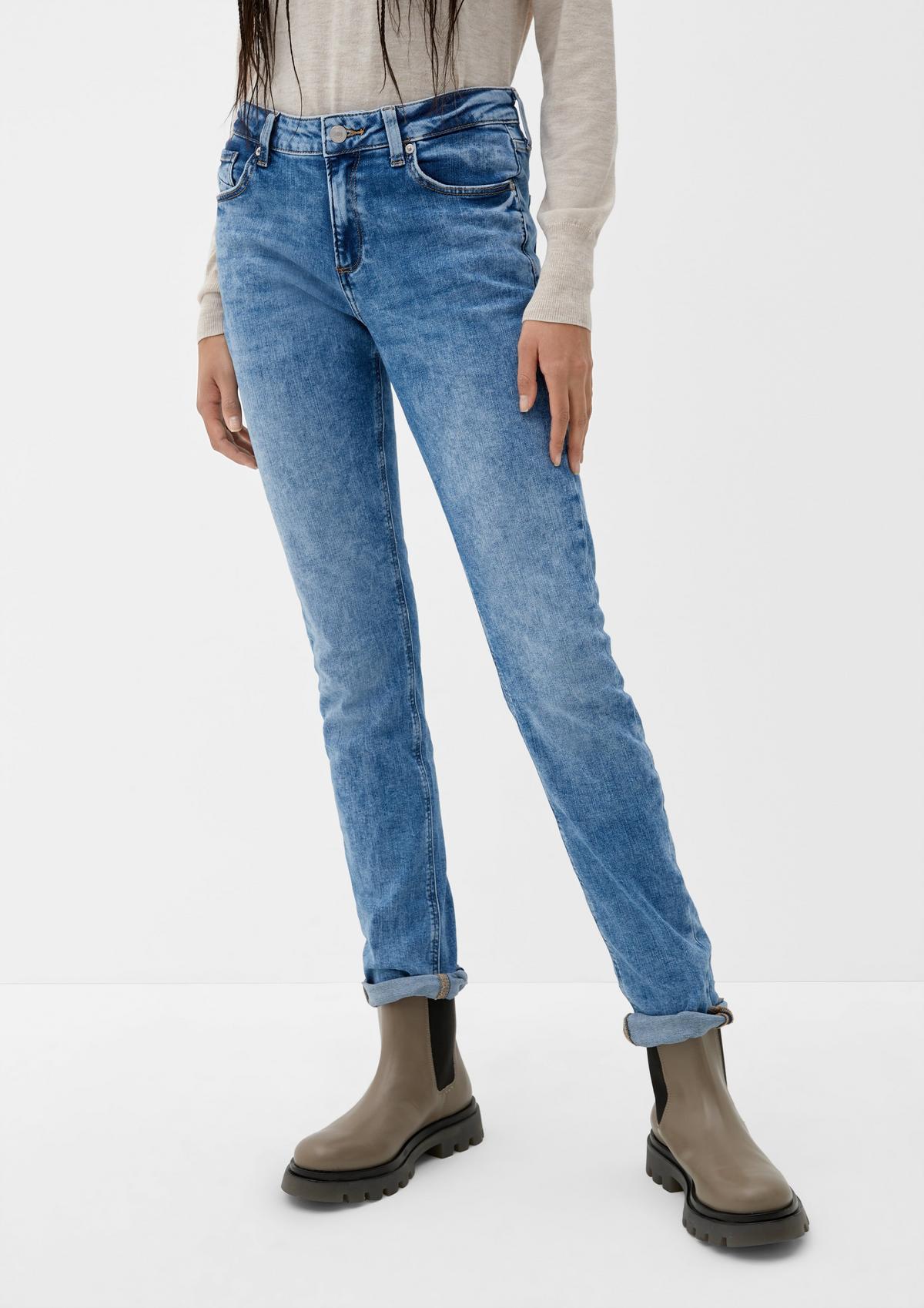s.Oliver Slim: jeans met slijtageplekken