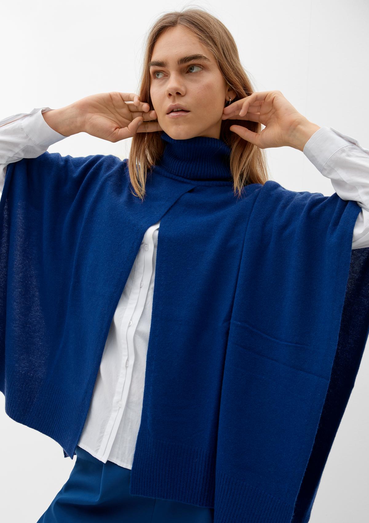 s.Oliver Poncho with a ribbed trim on the hem