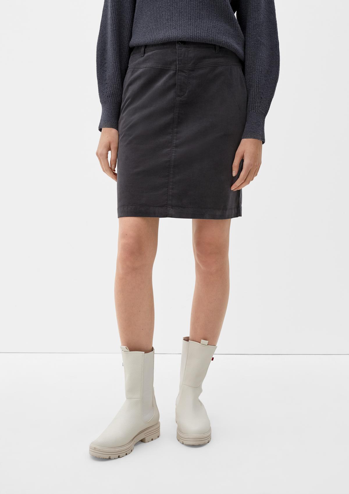 s.Oliver Short needlecord skirt