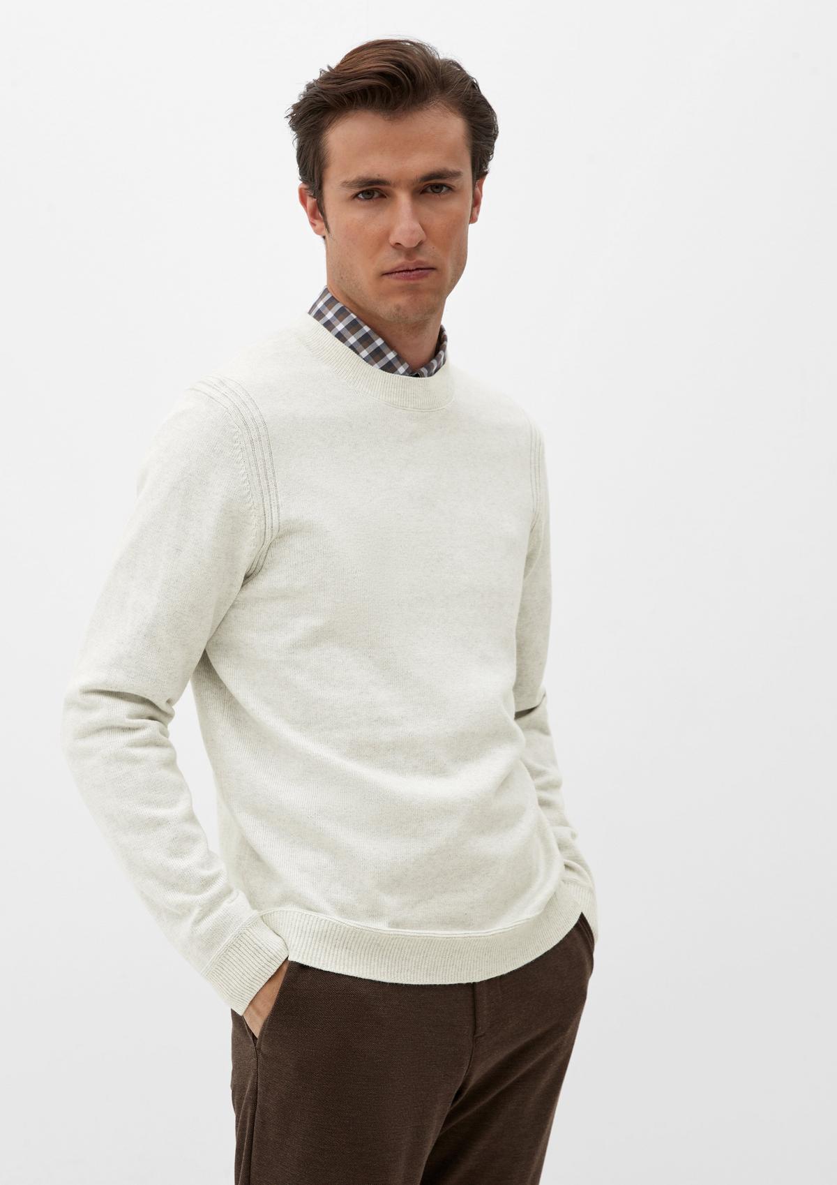 Fine knit jumper with ribbed details