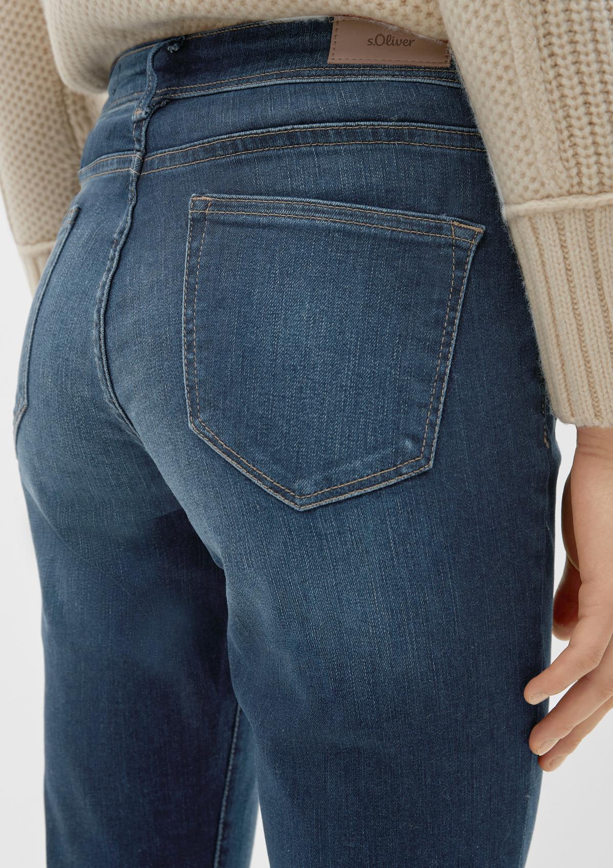 s.Oliver Slim: jeans met zadelpas