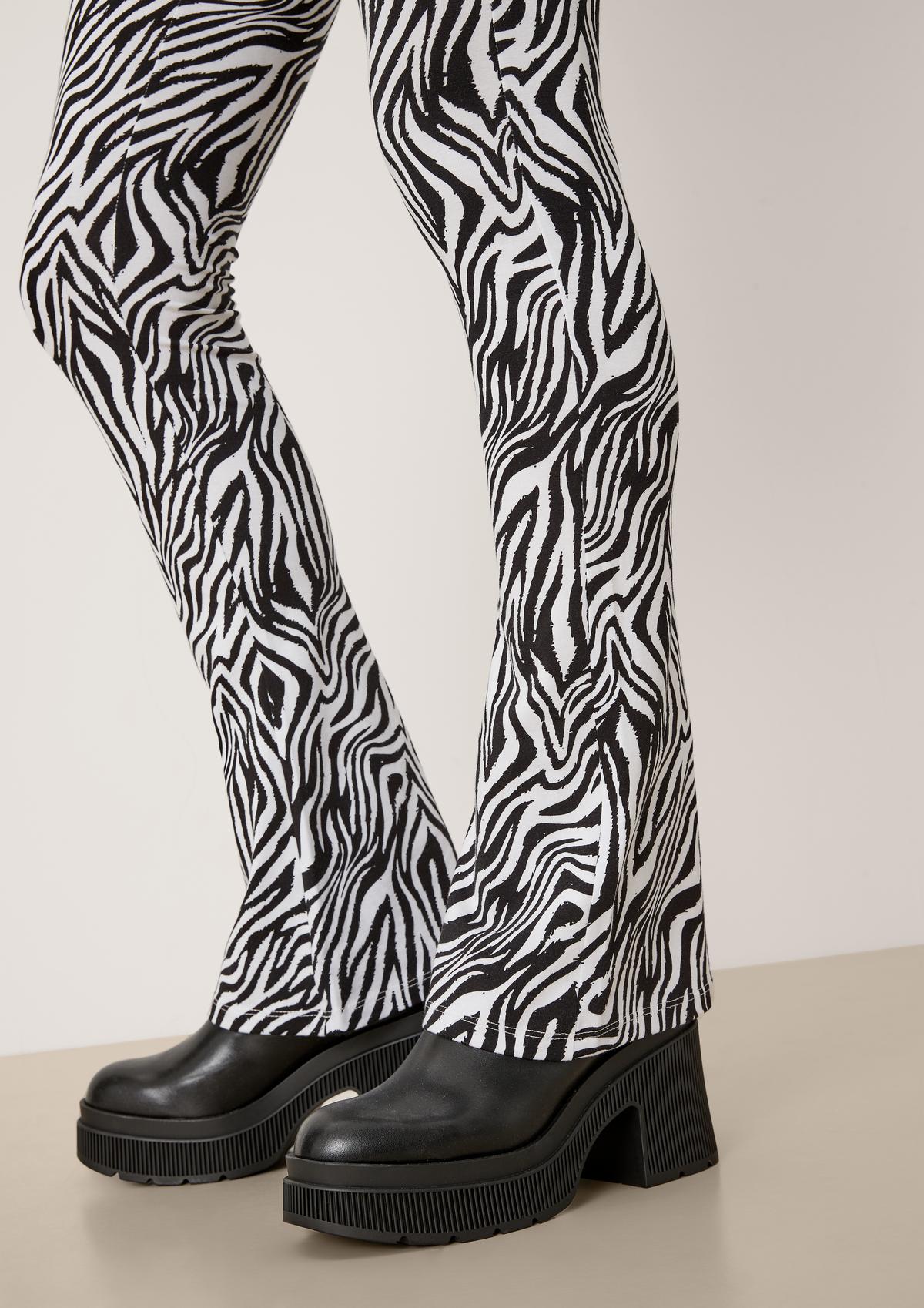 s.Oliver Leggings with a flared leg