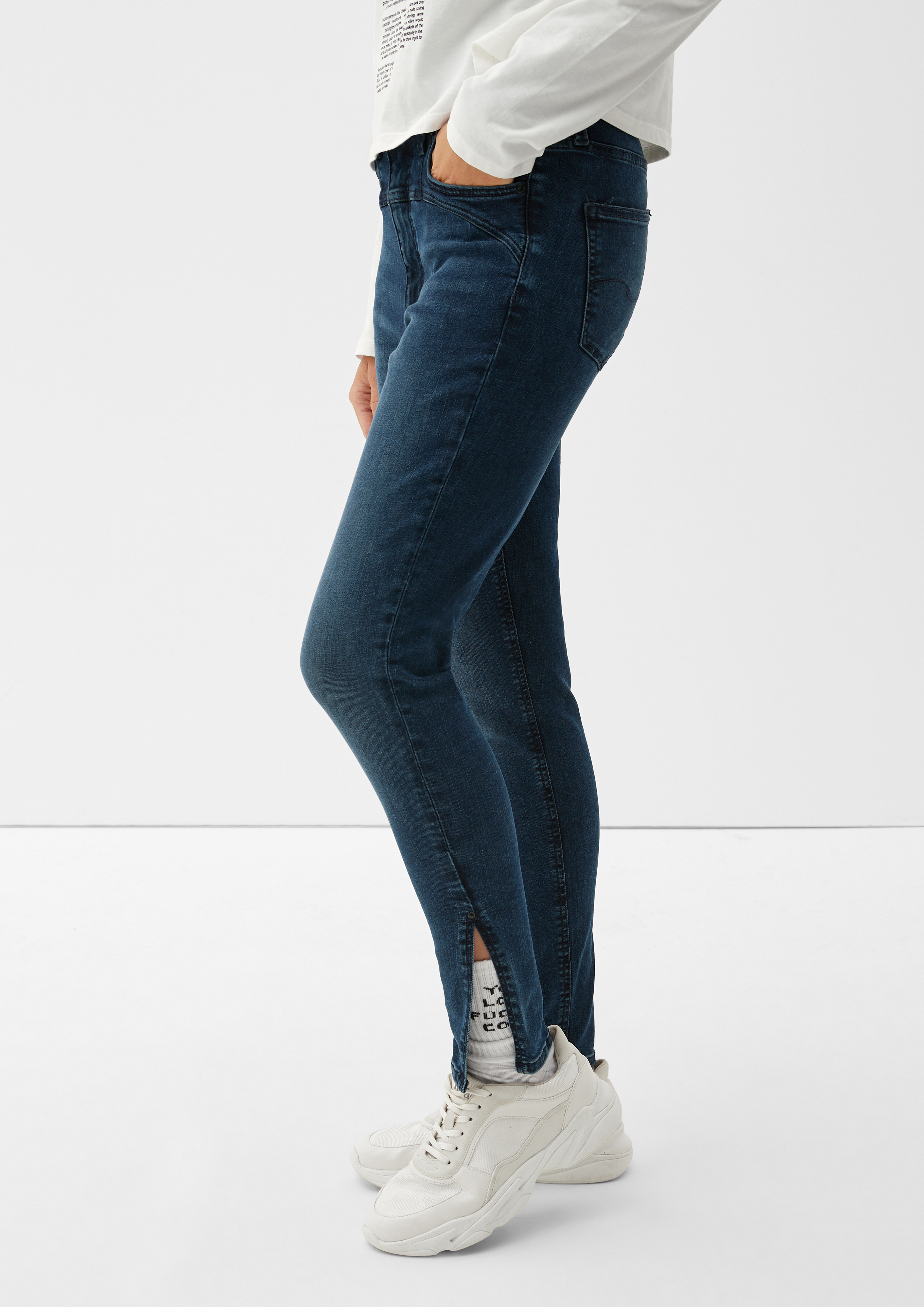 Slim jean fendu la base bleu clair s.Oliver