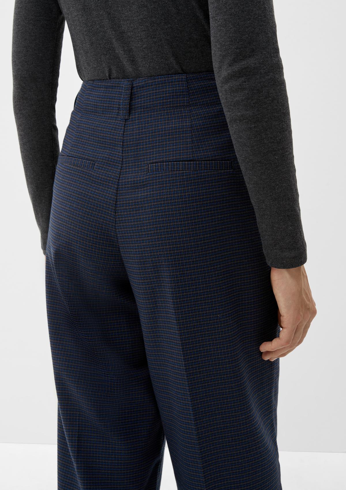 s.Oliver Regular fit: trousers with a Prince of Wales check pattern