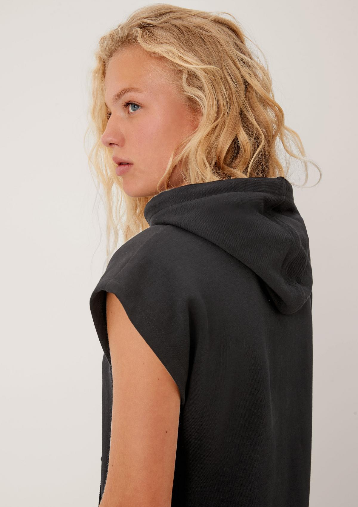 s.Oliver Sleeveless jumper with a hood