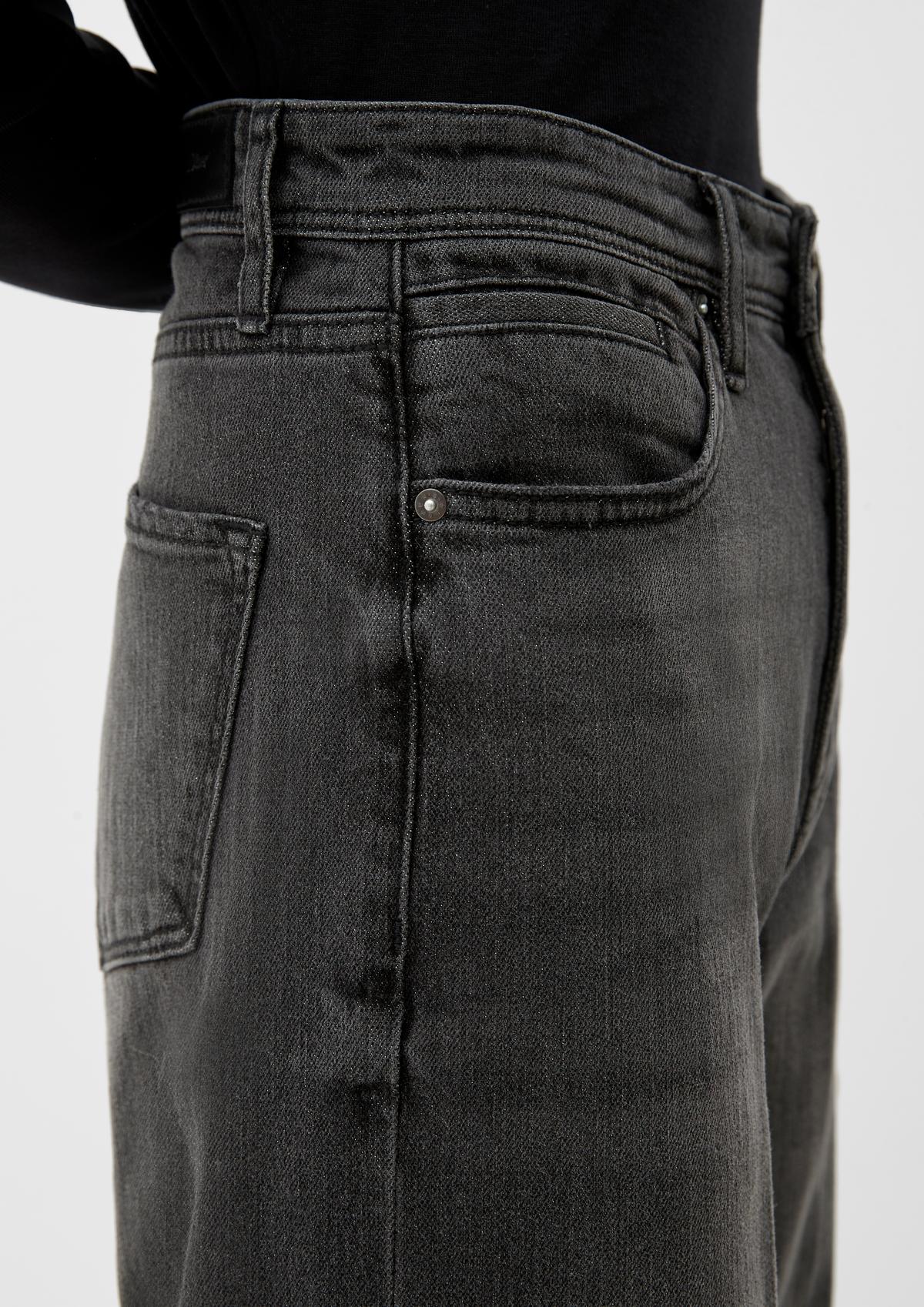s.Oliver Suri : jean de coupe Wide Leg rehaussé de fil brillant