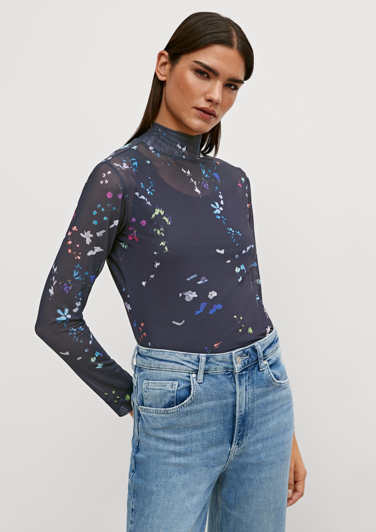 comma Mesh top with an all-over print