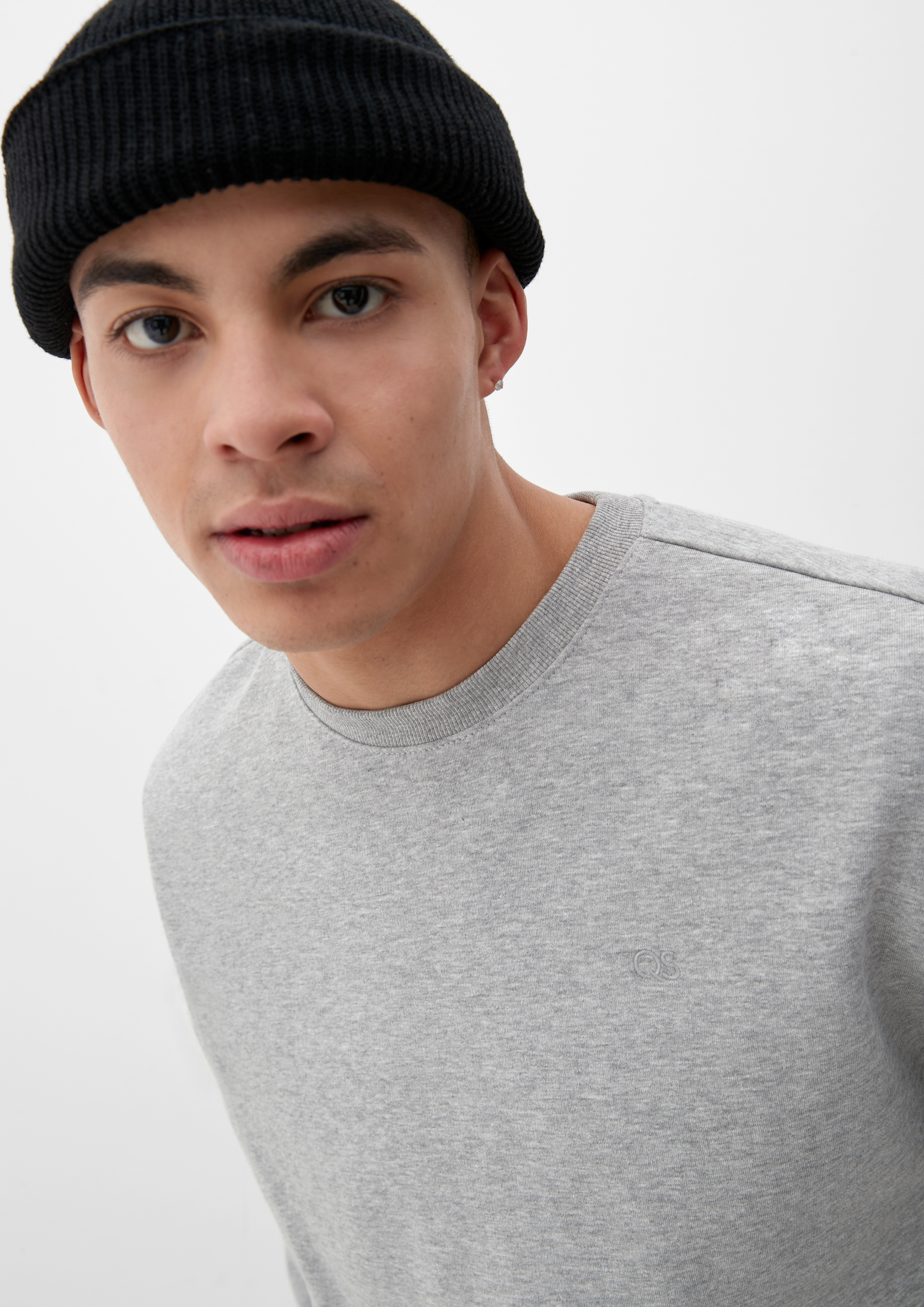 Sweatshirt in 94L0 & 99L0