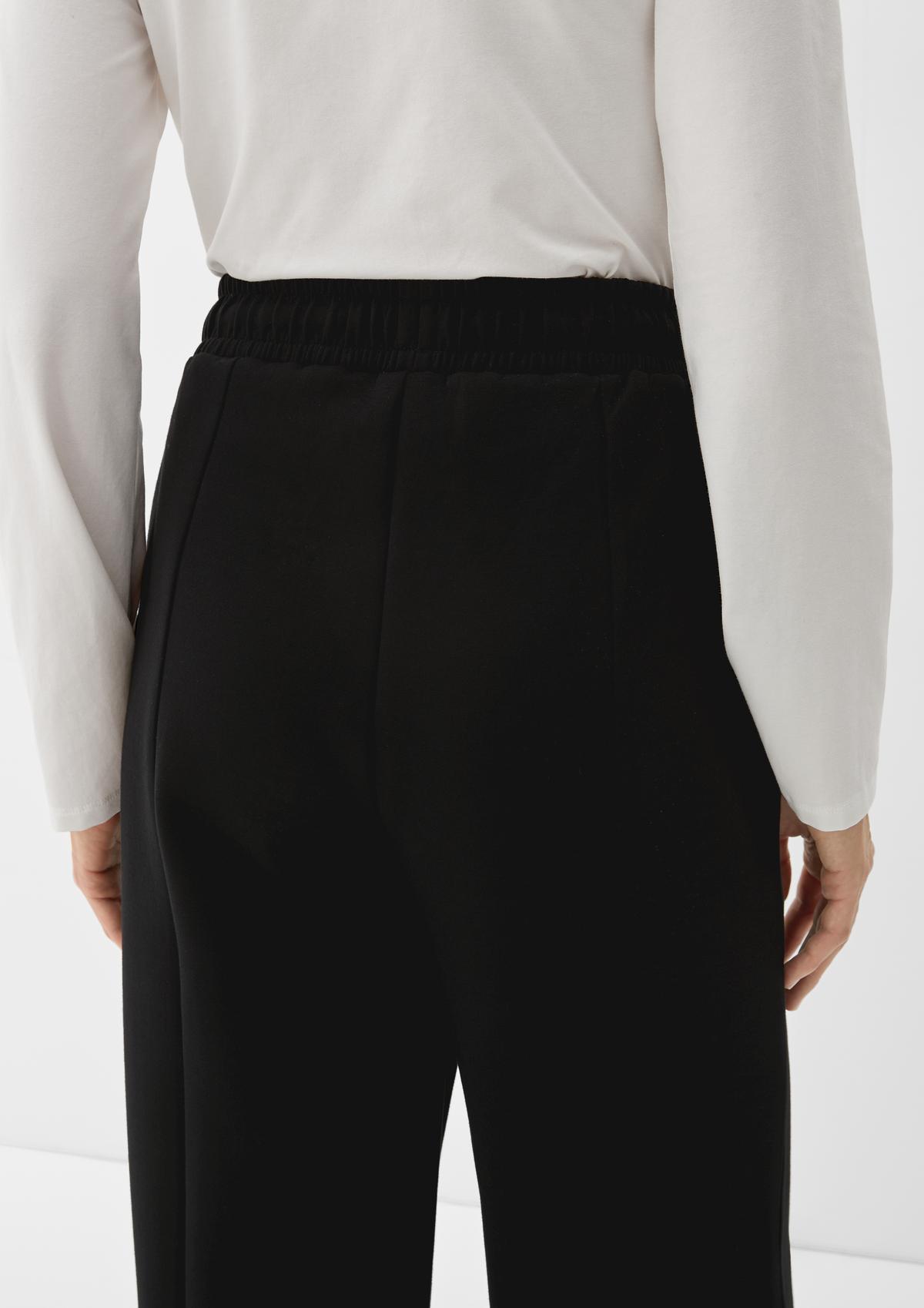 s.Oliver Regular fit: tracksuit bottoms with a wide leg