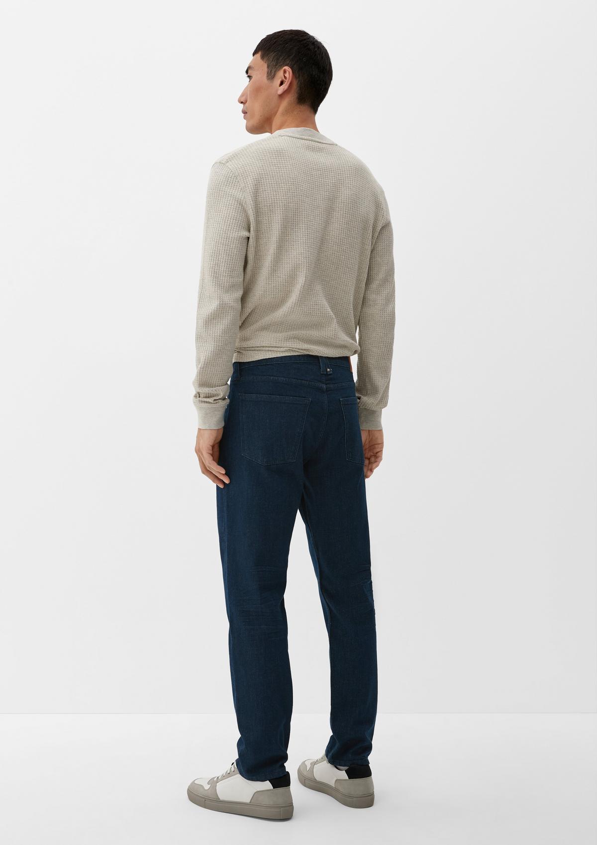 s.Oliver Jeans / Regular Fit / High Rise / Slim Leg