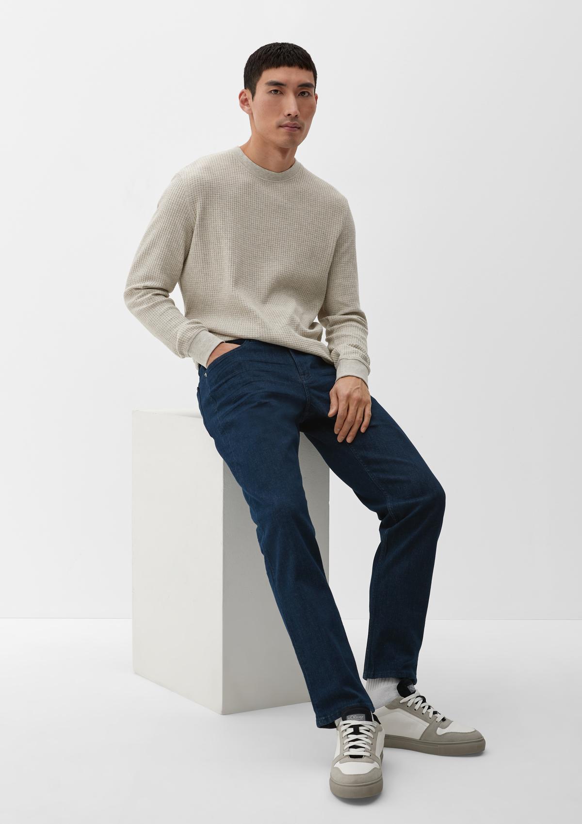 Regular: jeans met klassieke look