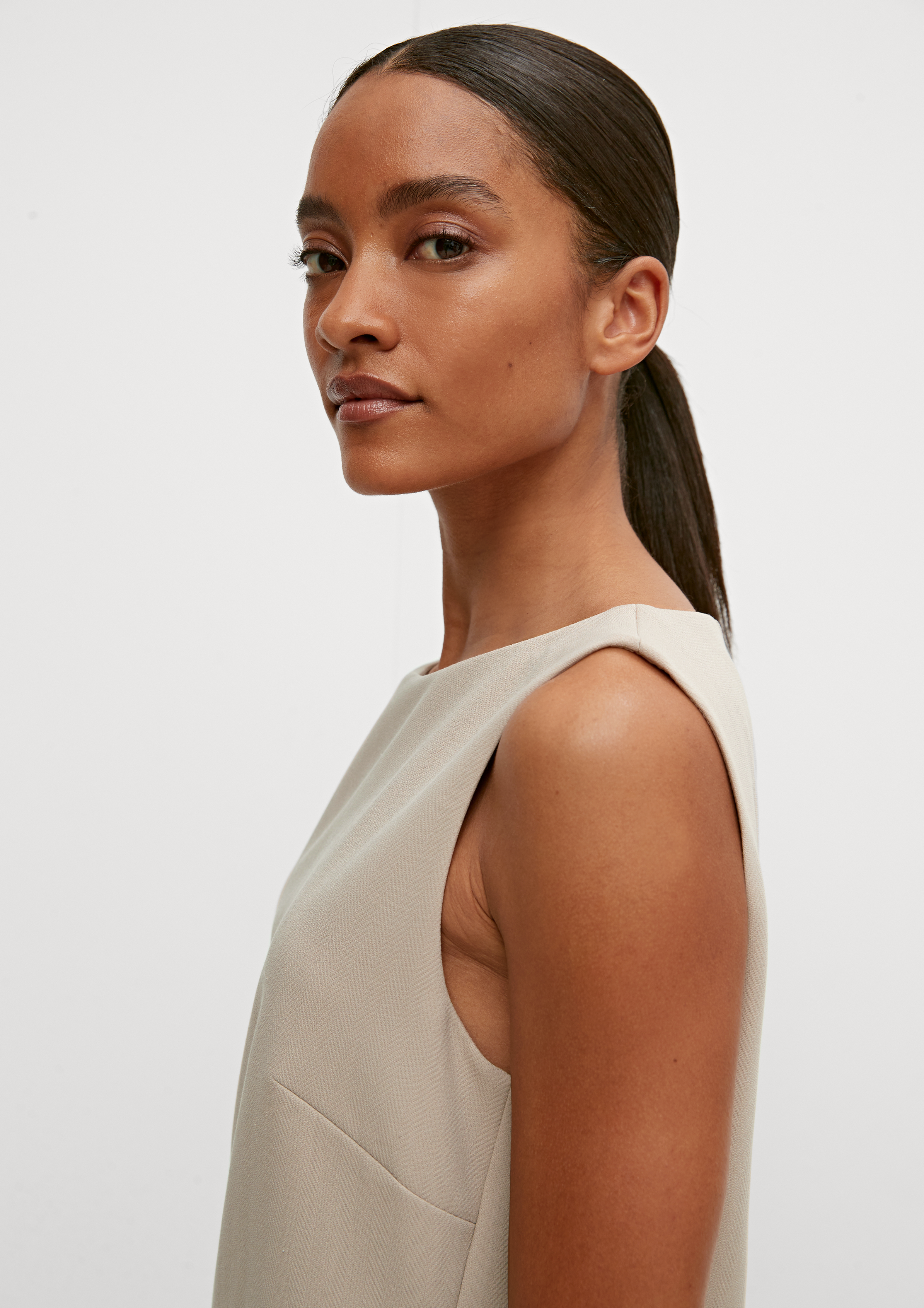 Business dress with a herringbone pattern light beige Comma