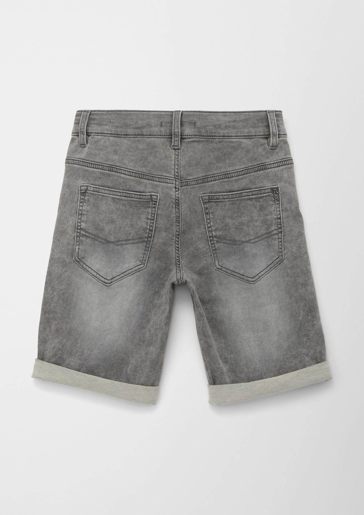 s.Oliver Skinny Seattle: Bermuda shorts with distressed effects