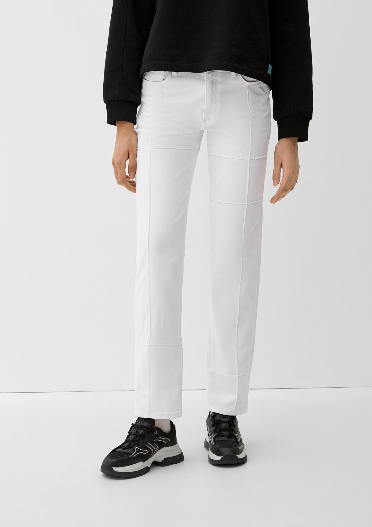 s.Oliver Slim: jeans hlače z elementi pintuck