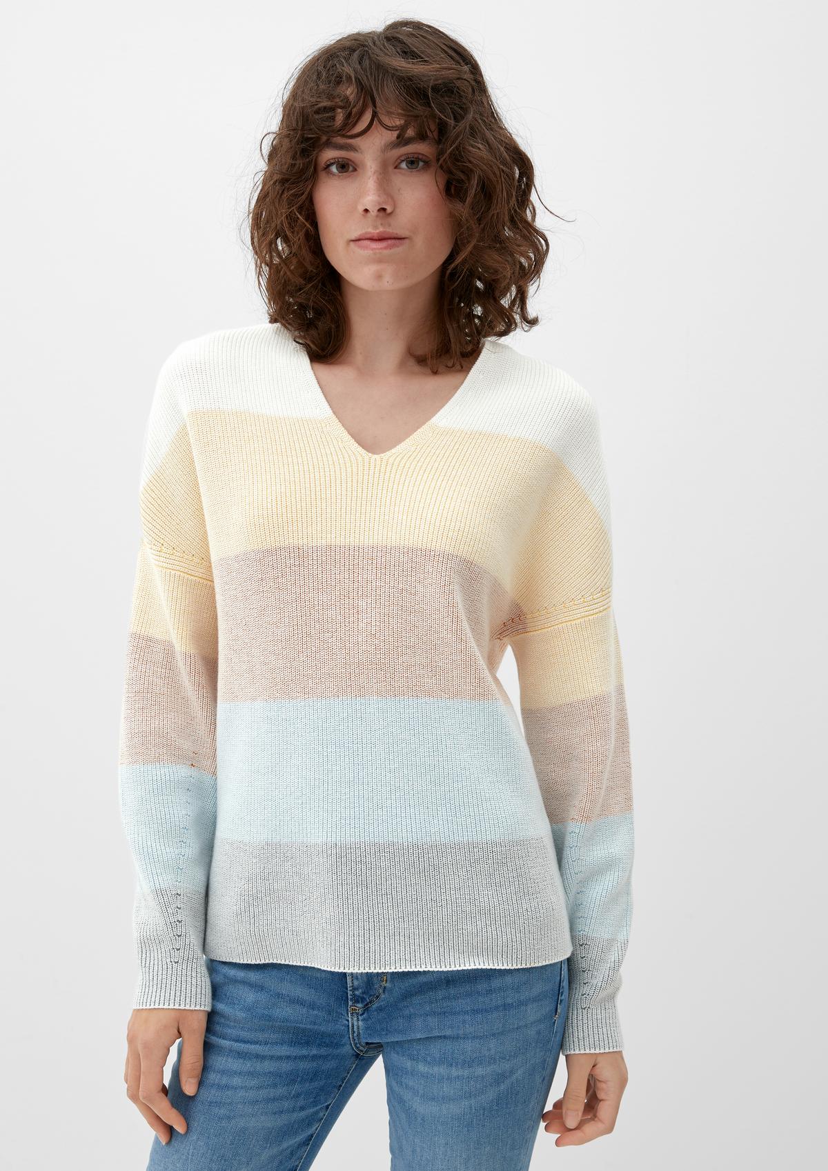 s.Oliver Knitted jumper with wool