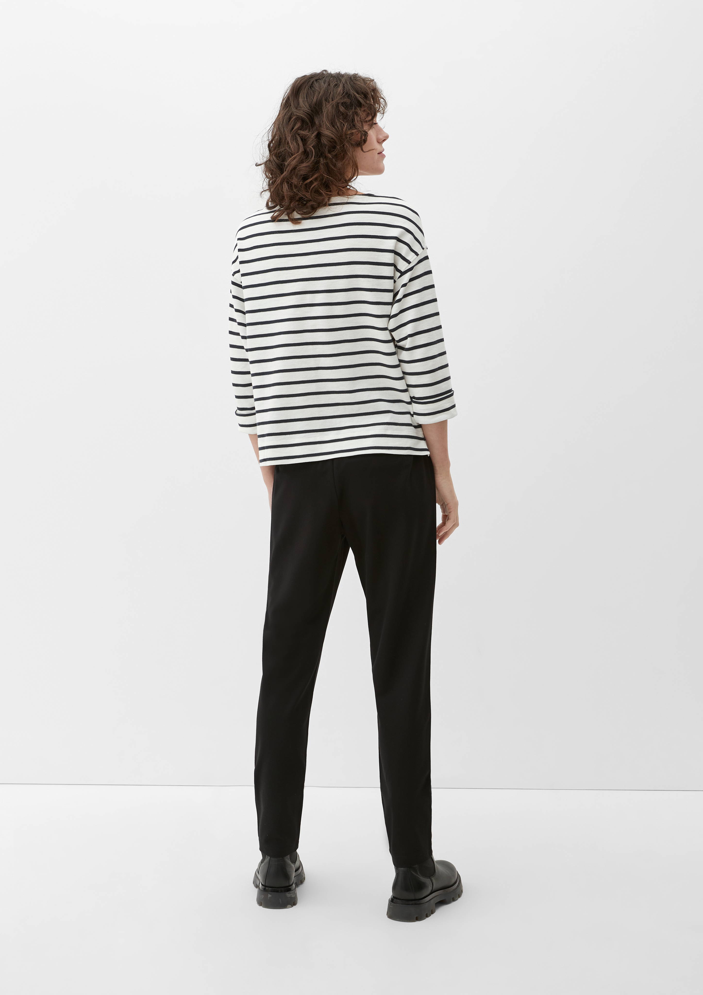 T-shirt in 59G2, 84G2 & 99G2