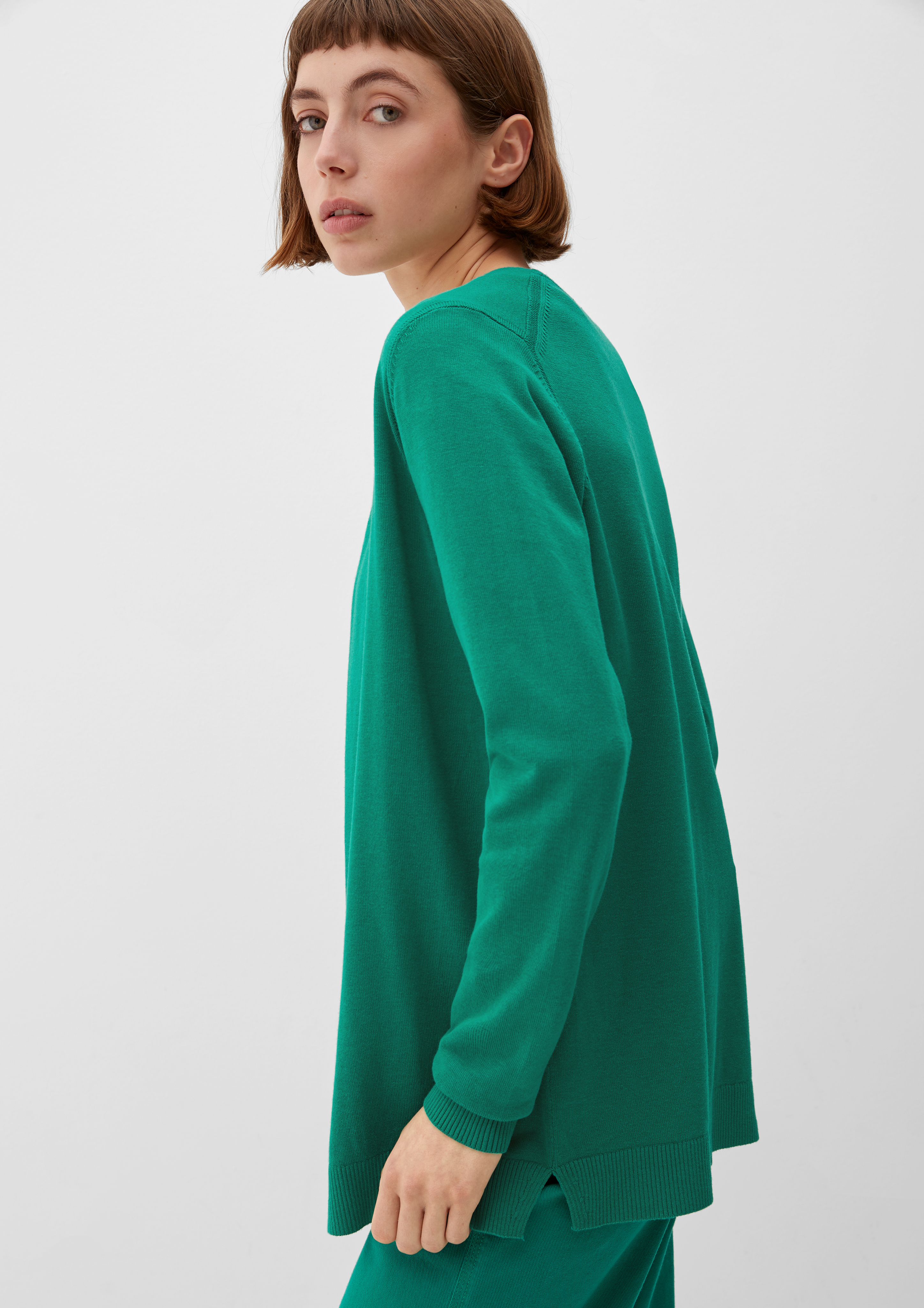 Cardigan in 7646, 83W0, 7928, 5959, 9400, 9999 & 7423