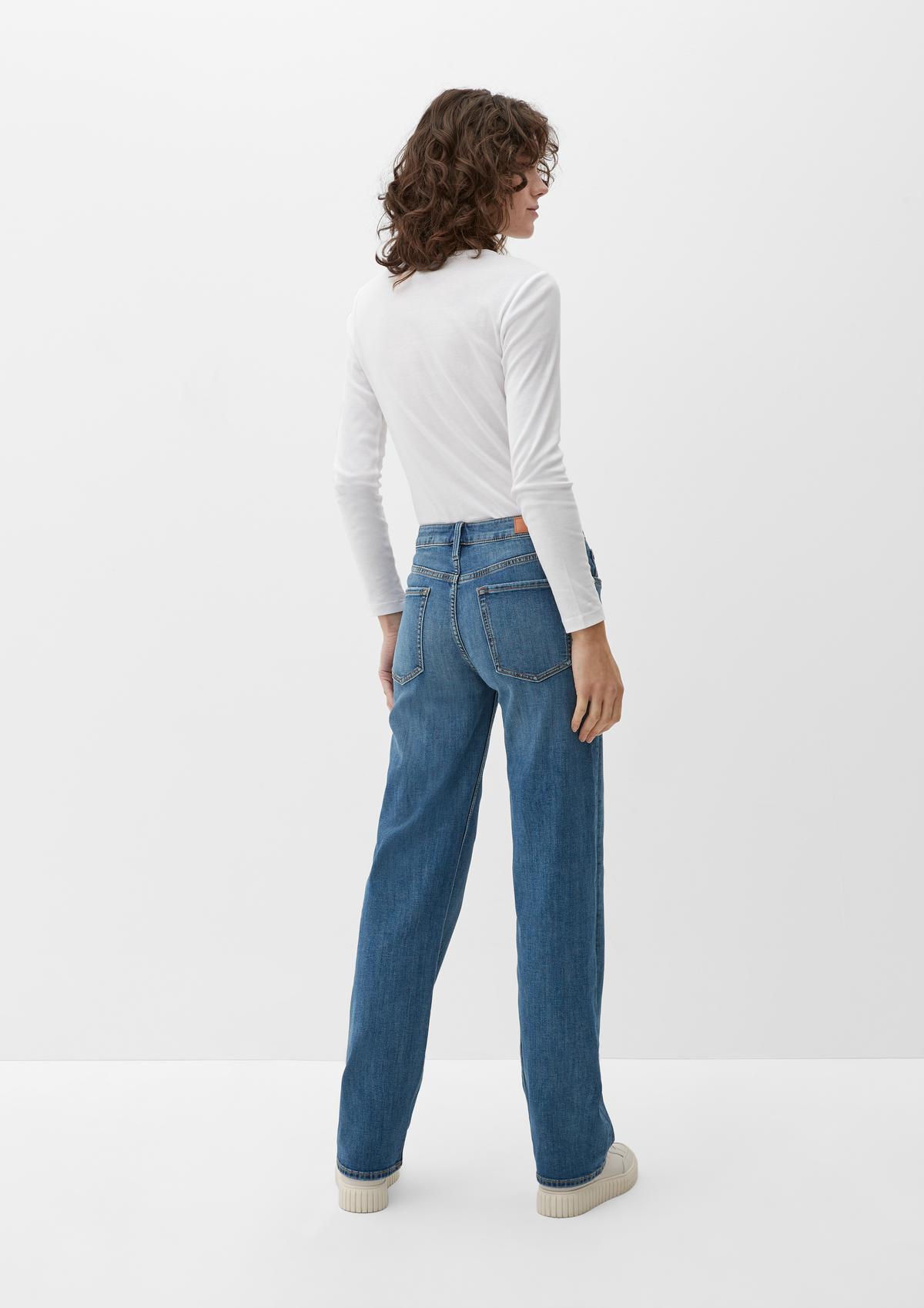 s.Oliver Karolin Regular Jeans / Regular Fit / Mid Rise / Straight Leg