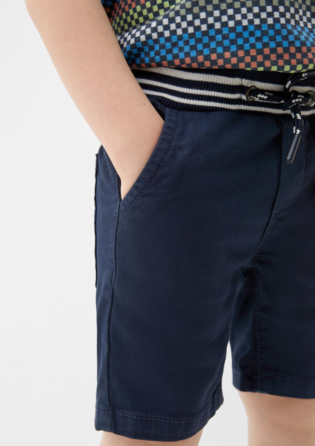 s.Oliver Slim: bermuda hlače z elastičnim pasom