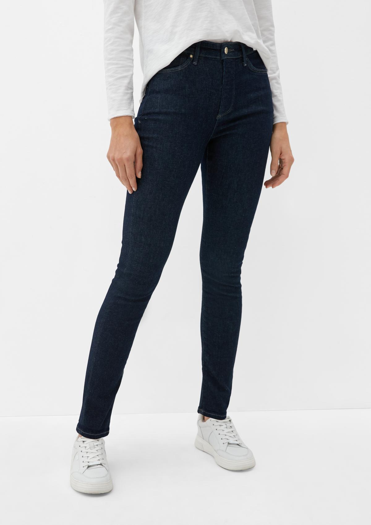 s.Oliver Skinny: high rise jeans