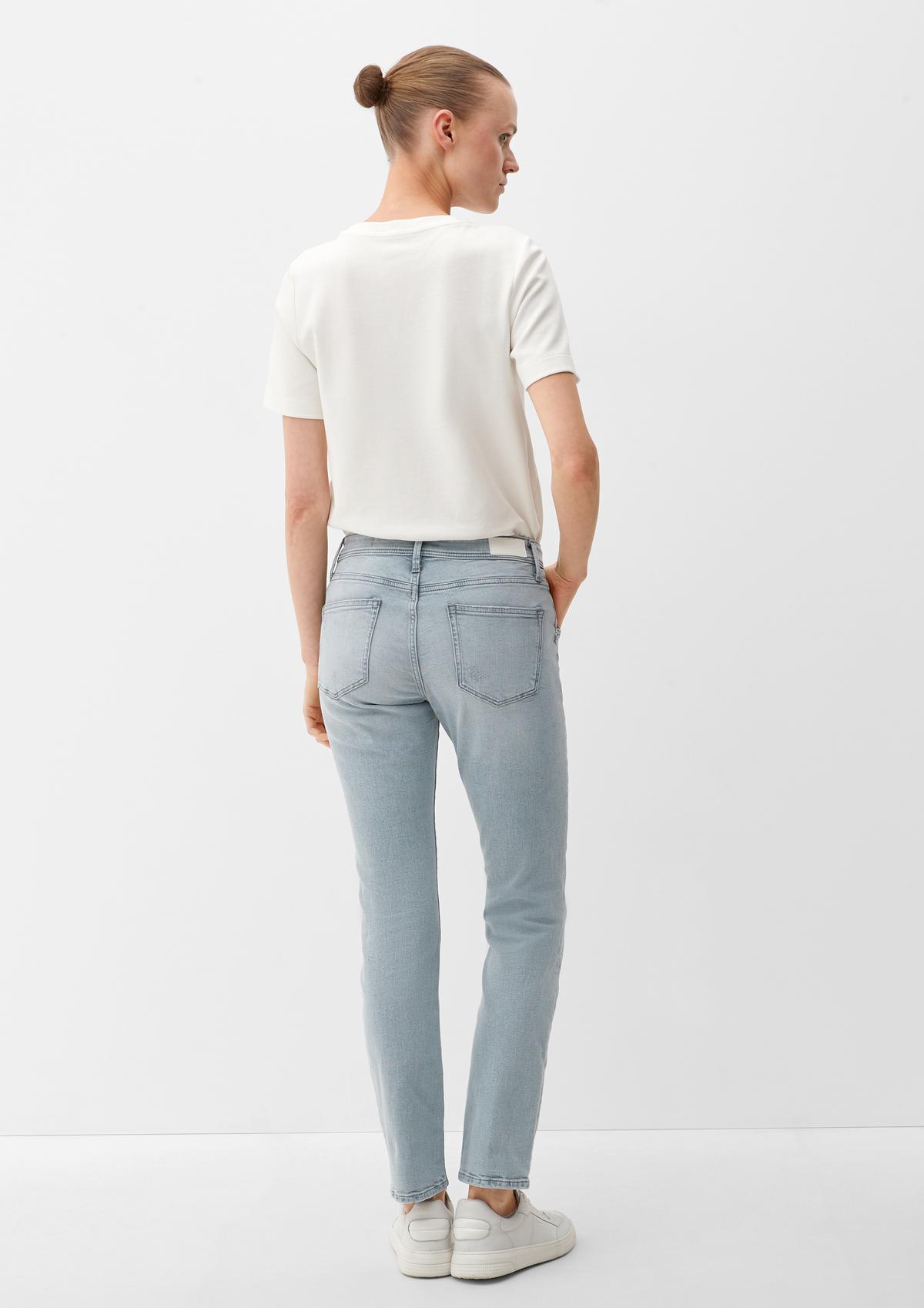s.Oliver Slim: džíny s úzkými nohavicemi