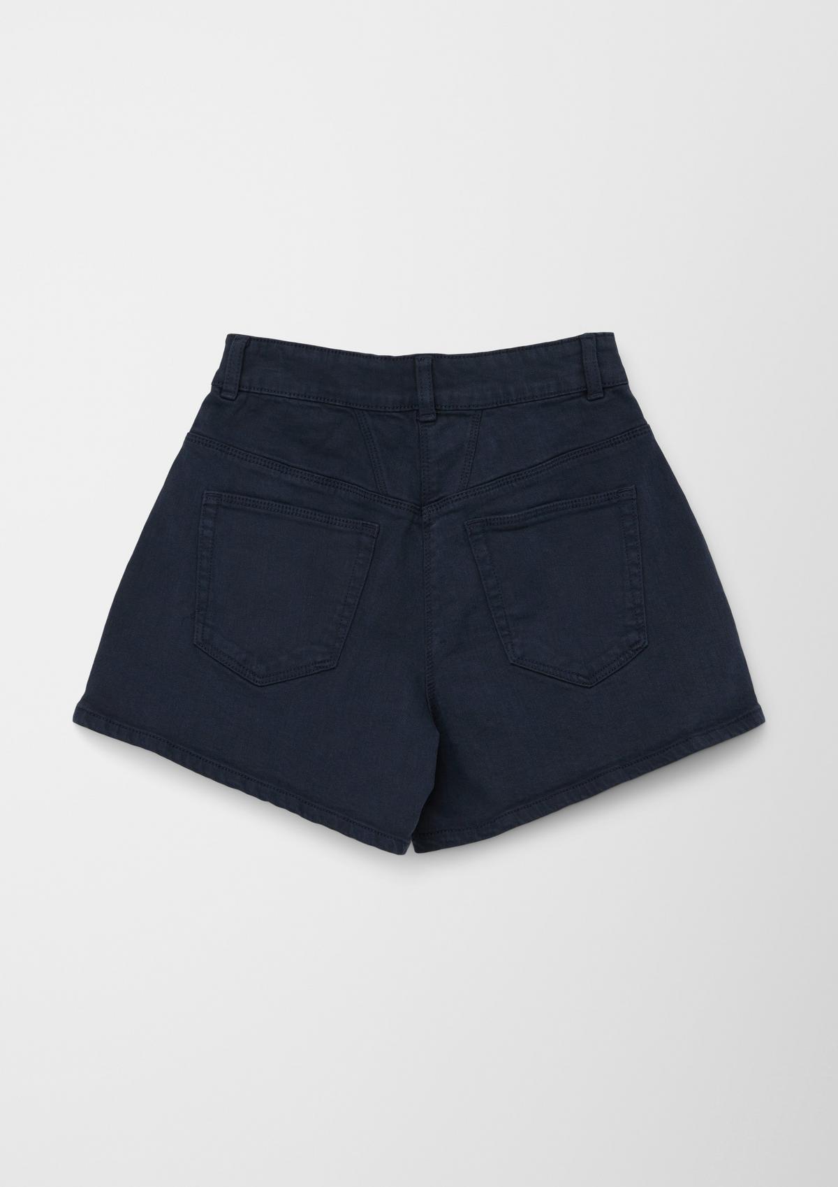 s.Oliver Loose fit: classic denim shorts