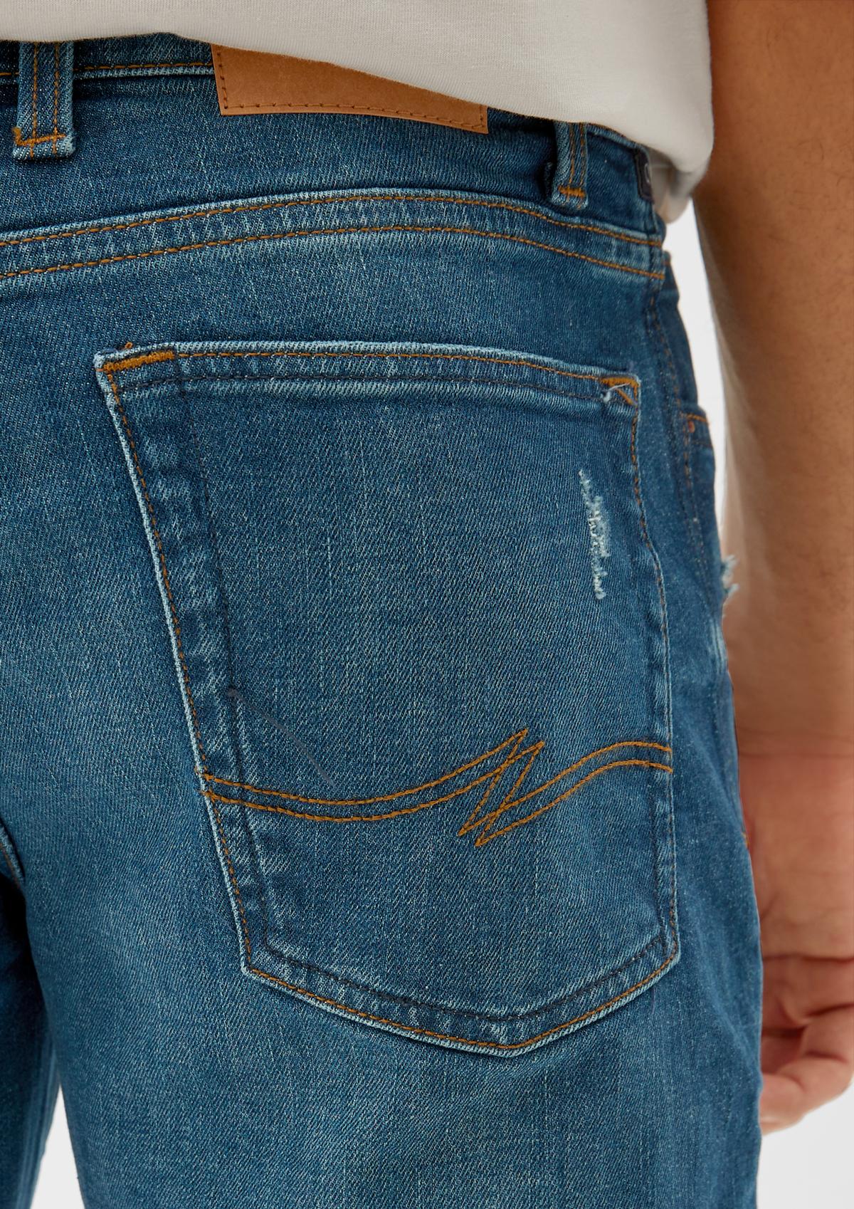 s.Oliver Regular: kratke jeans hlače