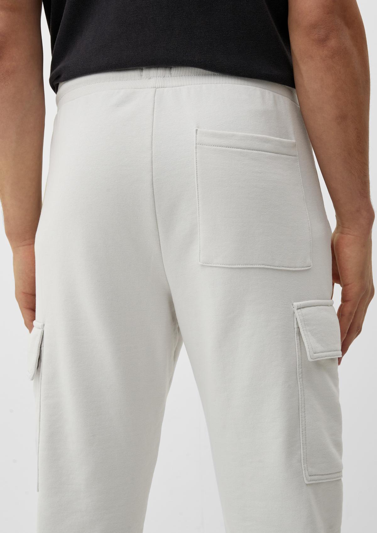 s.Oliver Slim: teplákové kalhoty s cargo kapsami
