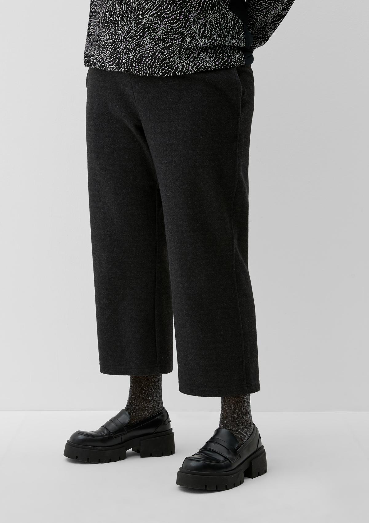 s.Oliver Relaxed: joggingové kalhoty se vzhledem vlny