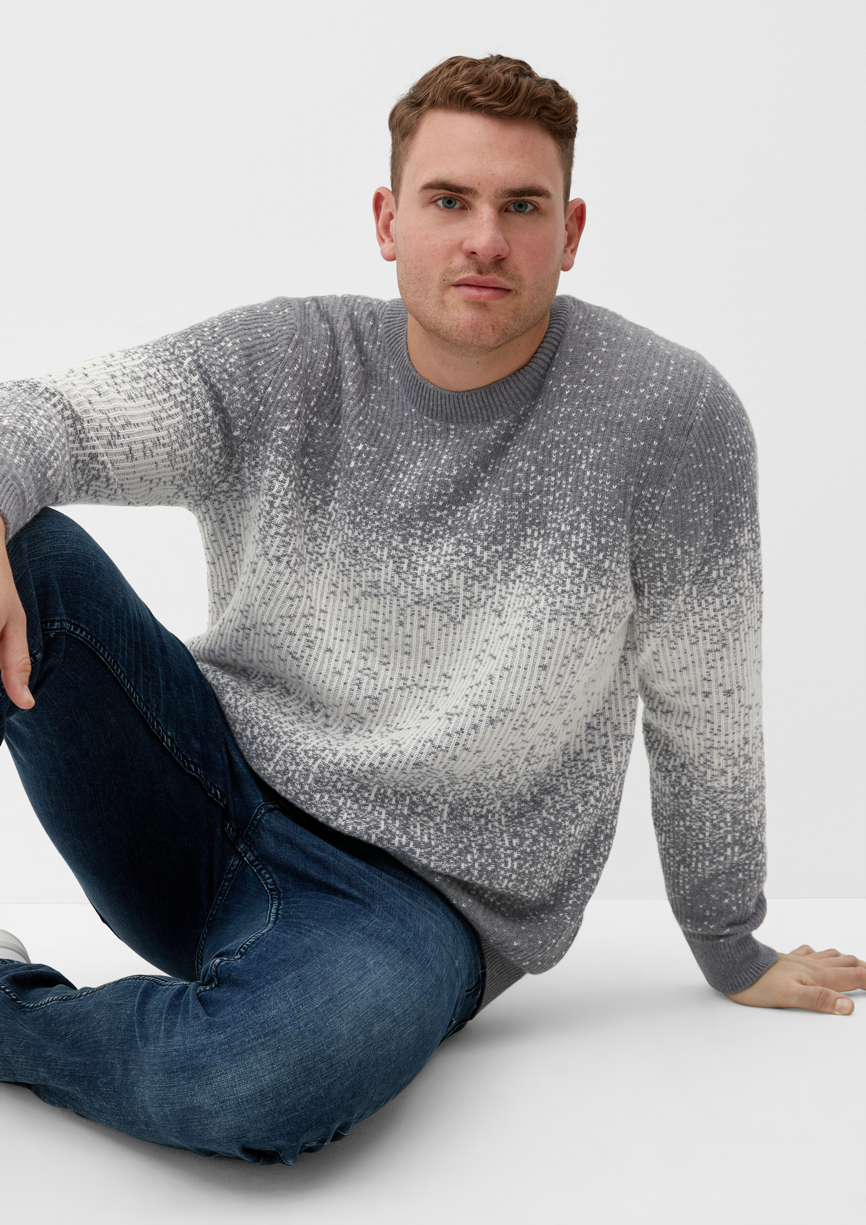 Knitted jumper in 