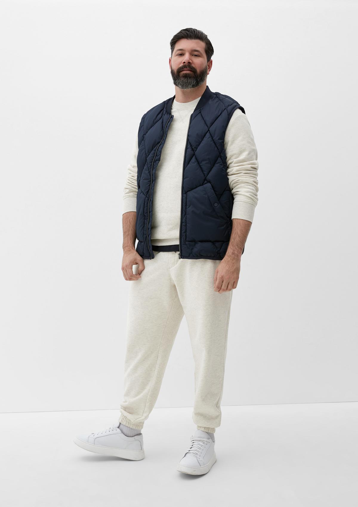 s.Oliver Relaxed: joggingové kalhoty ze směsi s bavlnou