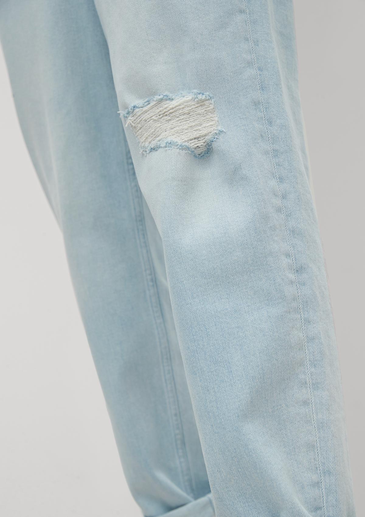 comma Slim fit: jeans with distressed effects