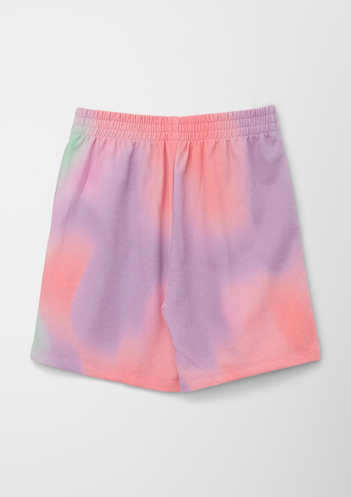 s.Oliver Regular fit: shorts with colour graduation