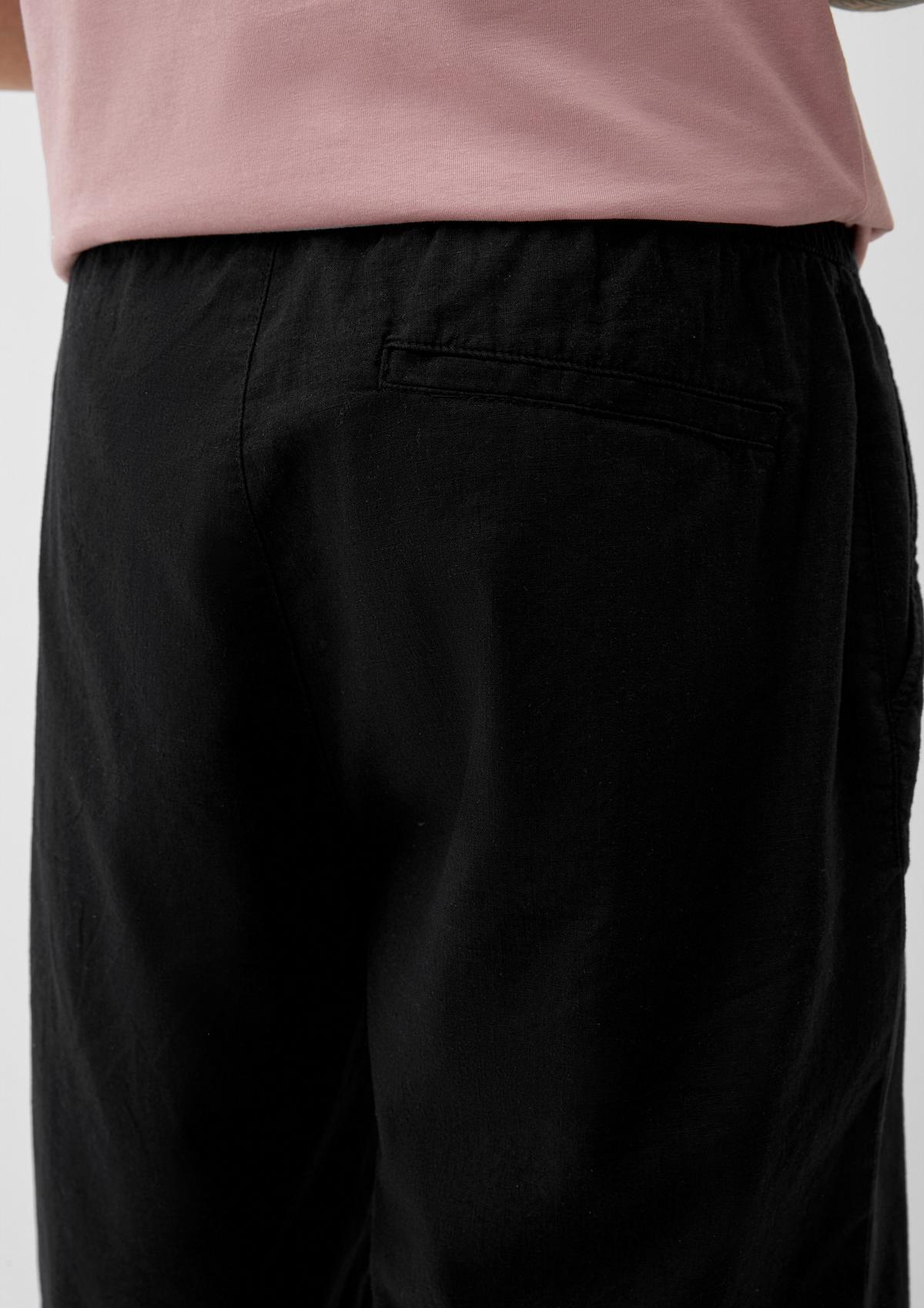 s.Oliver Bermuda shorts in blended linen
